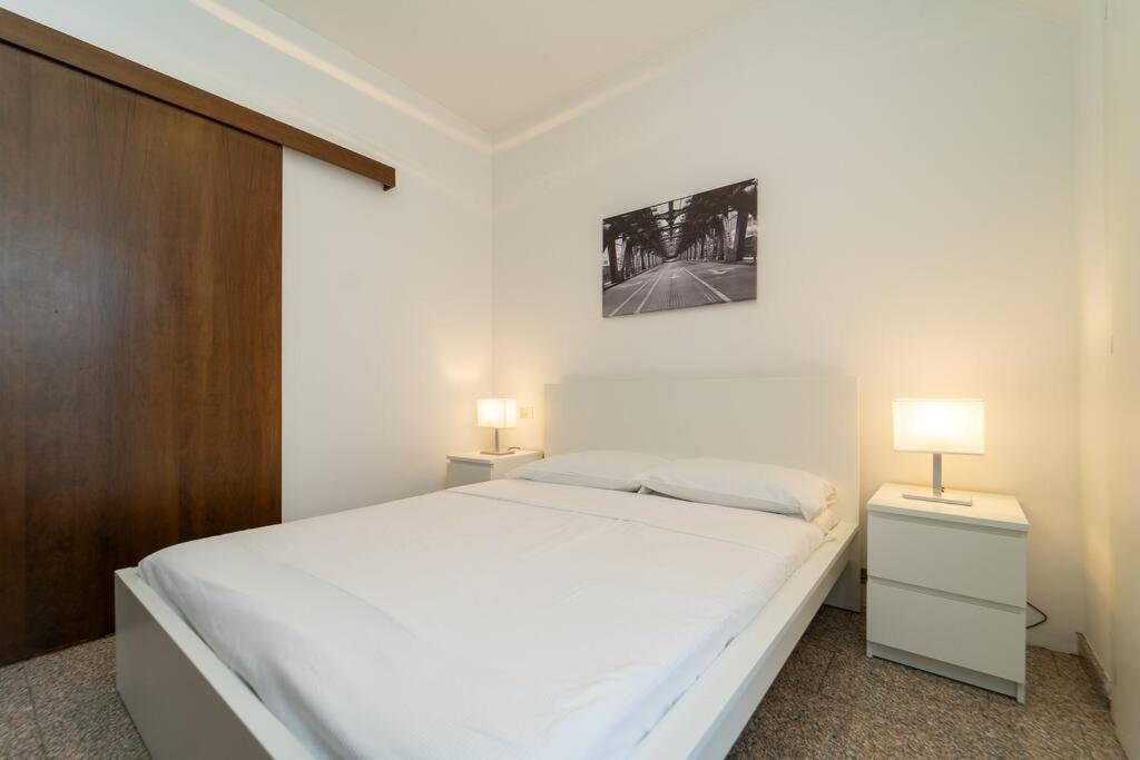 5 Giornate Apt Con Terrazzo E Garage Privato Milan Exterior photo